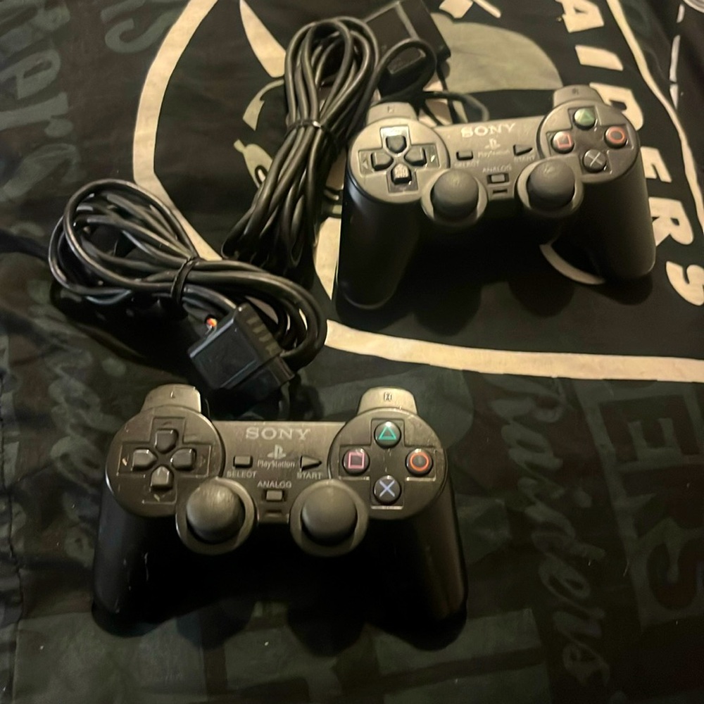 PS2- Controllers